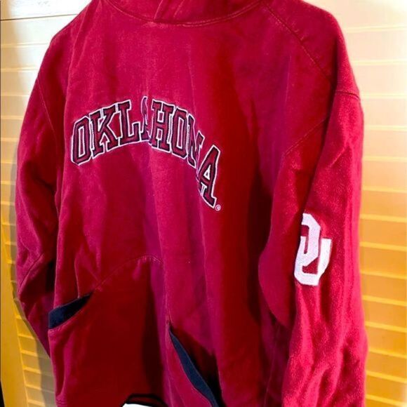 Starter Oklahoma university Hoodie, Embroidered logo on the sleeve - Picture 1 of 5